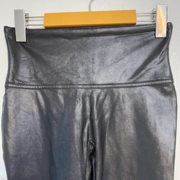 SPANX Faux Leather Leggings – Black – Size M - Picture 4 of 11